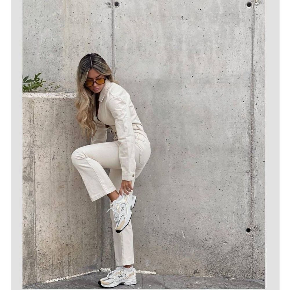 NEW IN !!!! GOLD BUTTON DENIM JUMPSUIT ZARA - Picture 3 of 10